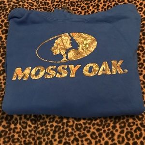 Mossy Oak Men’s 2X Hoodie Royal Blue With Camo